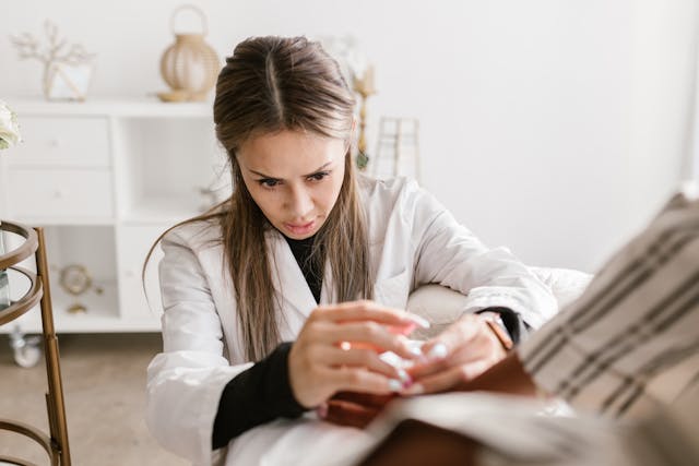 Jak uzyskać dostęp do dokumentacji medycznej w Polsce